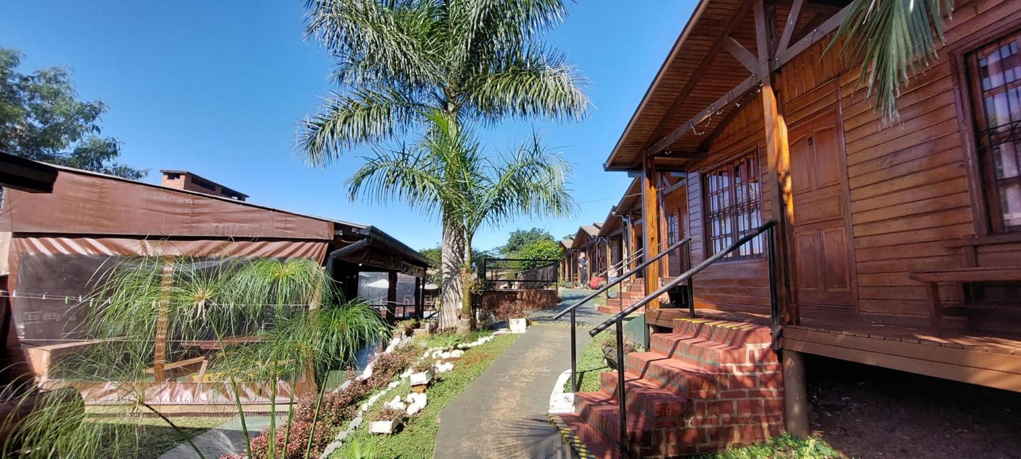 Terra Iguazu Cabanas Puerto Iguazu Bagian luar foto